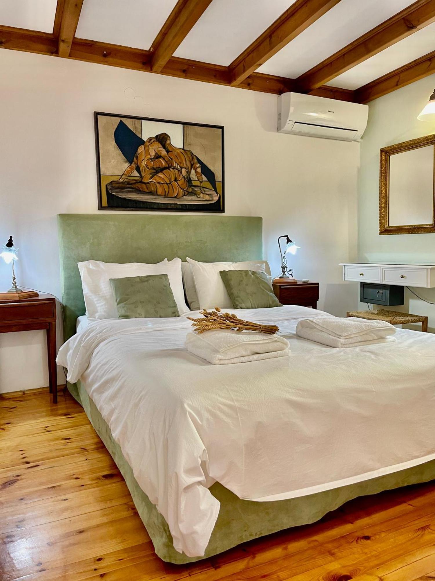 Erietta Hotel