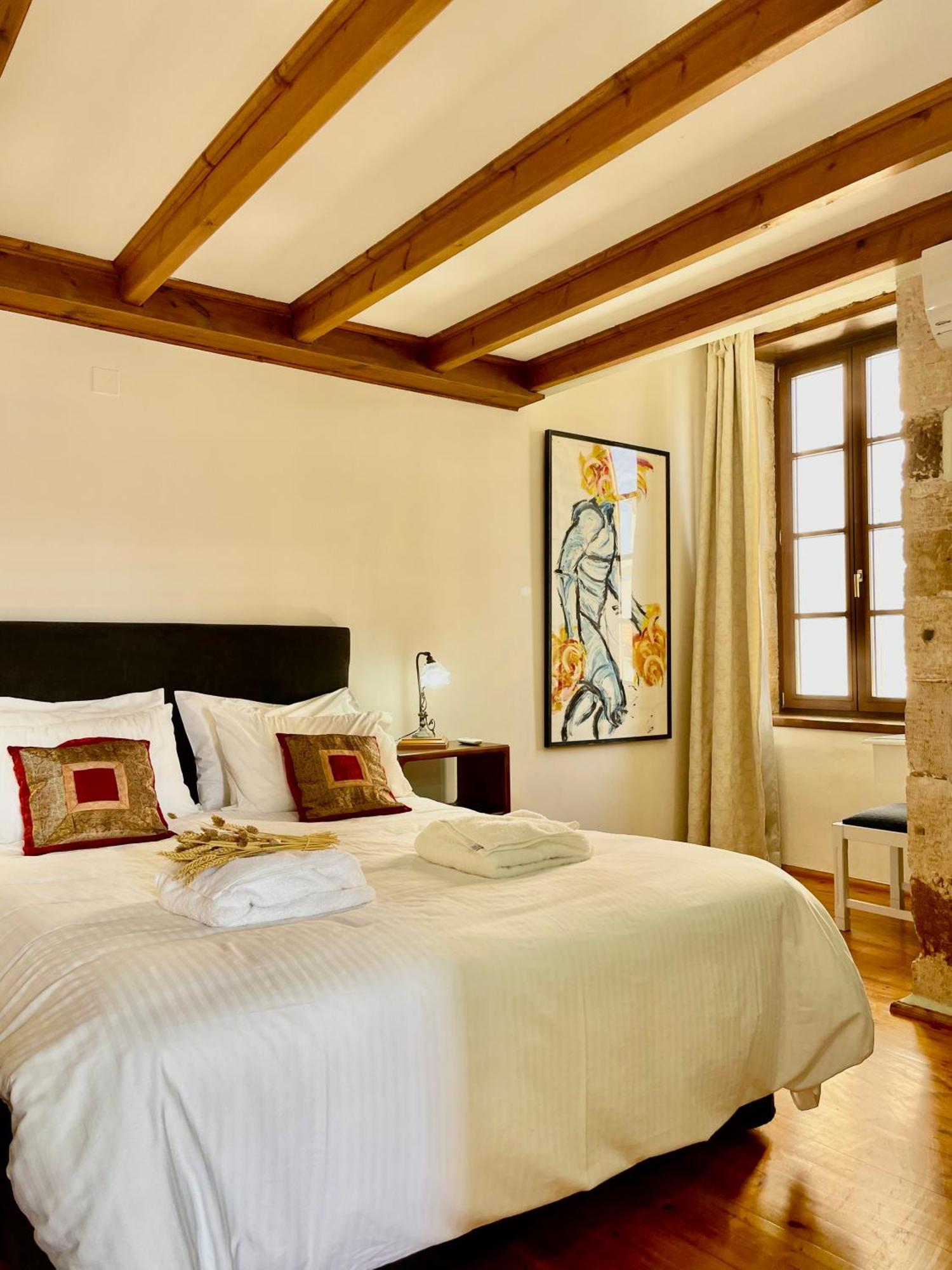 Erietta Hotel 3*